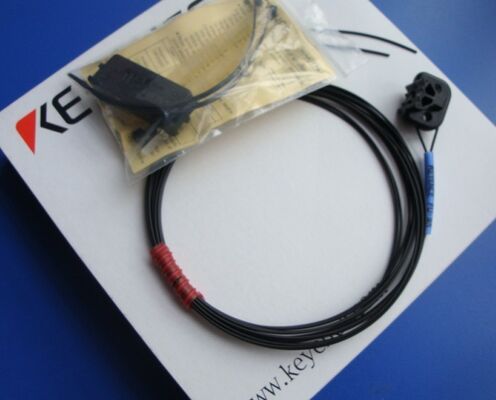 Keyence FU-95 Digital Fiber Optic Sensor Liquid Level Detection Fiber Unit