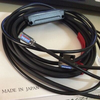 PQ-01 Keyence Amp.-in-Photoelectric Sensors Main Unit Short-distance Type Photoelectric Sensors