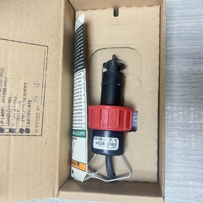 GF Signet Type 515 Rotor-X Paddlewheel Flow Sensor with Polypropylene Material High Accuracy +/-0.05% and Thread Connectivity