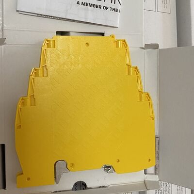Eaton MTL SD32T3 3-Wire Surge Protection Device with Ultra-Slim Design for Hazardous Areas