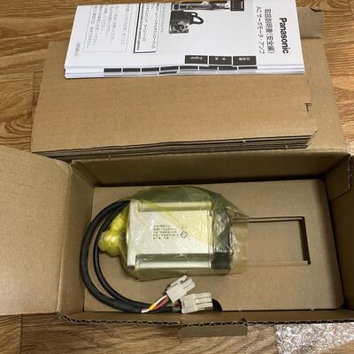 Panasonic MHMF042L1V2M MINAS A6 High Inertia Servo Motor 400W 200V