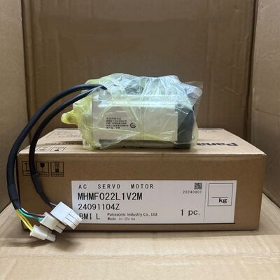 Panasonic MHMF012L1U2M 100W 200V AC Servo Motor with 23-bit Encoder High Inertia MINAS A6 Series