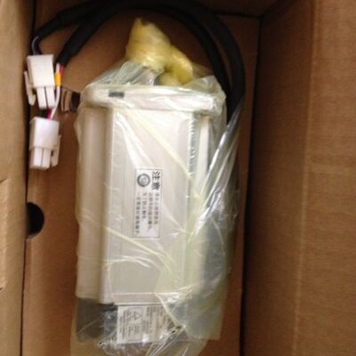 Panasonic MHMD042G1U 400W Power Output AC Servo Motor with 20-bit High-Resolution Encoder and IP65 Protection Rating