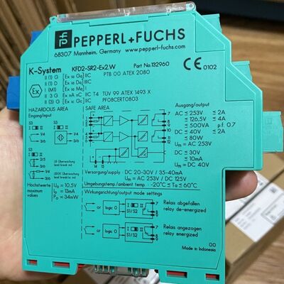PEPPERL+FUCHS Intrinsic Safety Barrier Switch Amplifier KFD2-ST3-Ex1.LB Zener Barrier Safety Isolator