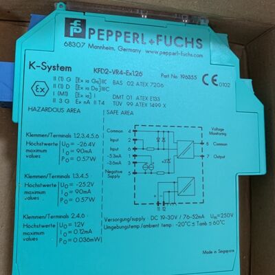 PEPPERL+FUCHS Isolated Barrier Voltage Repeater KFD2-VR4-Ex1.26