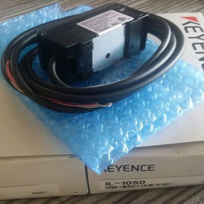 IL-1050 Keyence CMOS Multi-Function Analog Laser Sensor Amplifier unit DIN-rail mount type