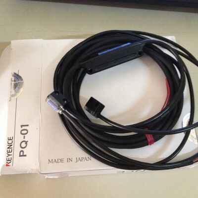 PQ-01 Keyence Amp.-in-Photoelectric Sensors Main Unit Short-distance Type Photoelectric Sensors