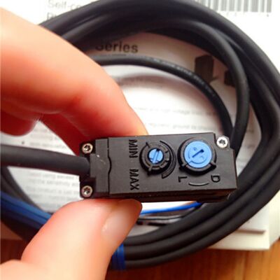 PZ-G41N Keyence Built-in amplifier photoelectric sensors Square Reflective Cable Type NPN